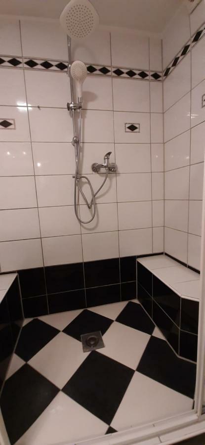 Mauritzburg Lägenhet Krefeld Exteriör bild