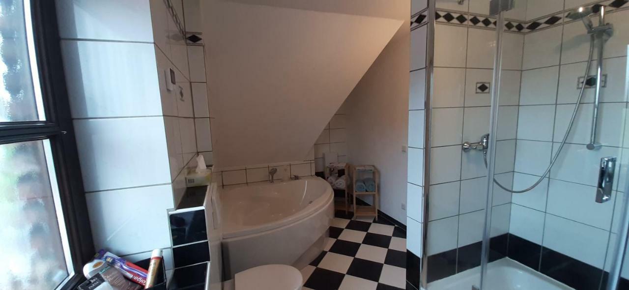 Mauritzburg Lägenhet Krefeld Exteriör bild